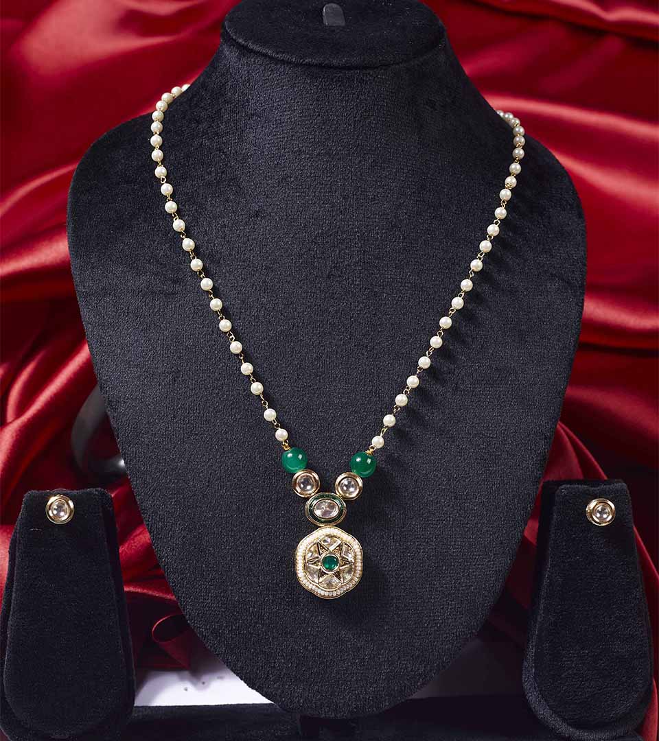 Green Coin Pendant Jewellery Set