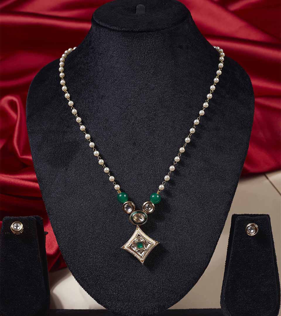 Green Square Pendant Set