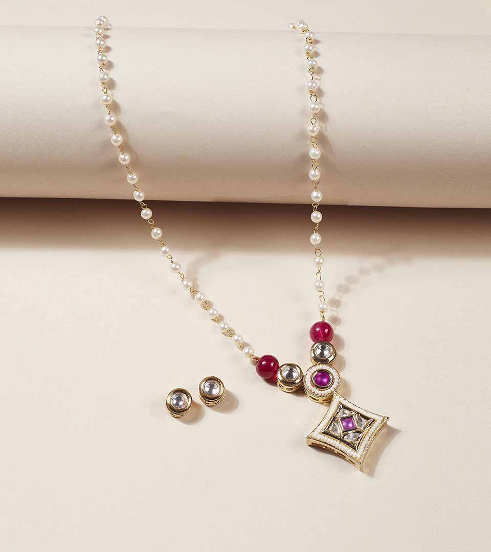 Red Crown Pendant Jewellery Set