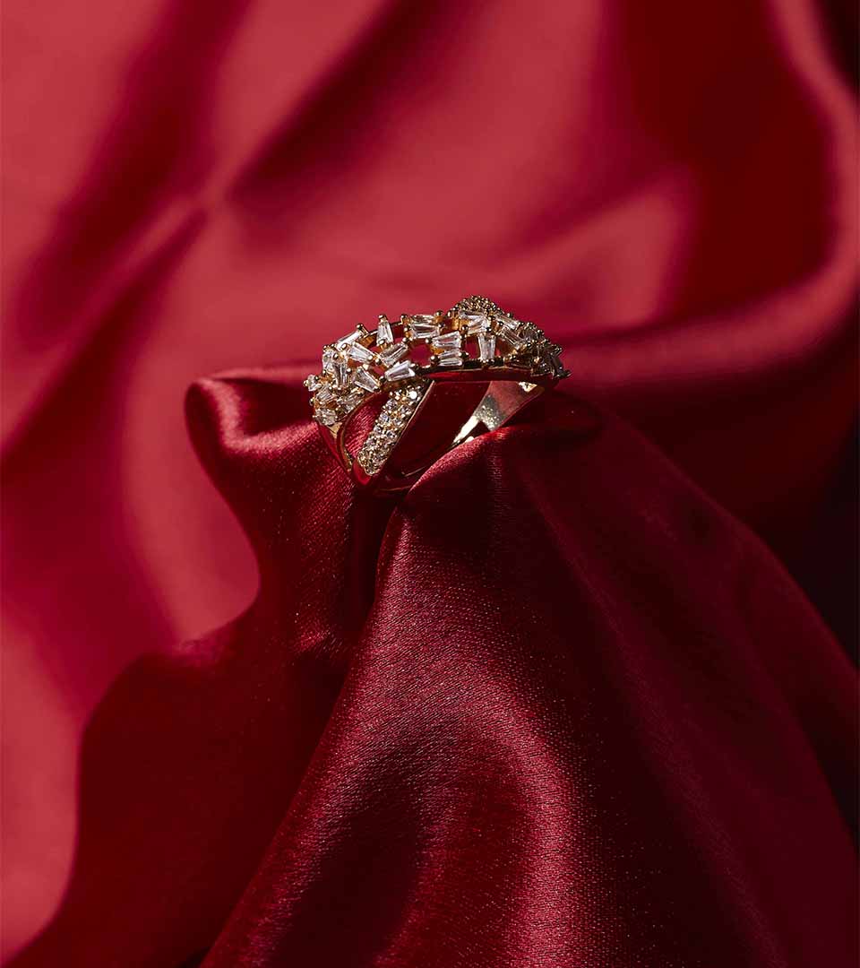 Golden Sculptural Swirl Ring