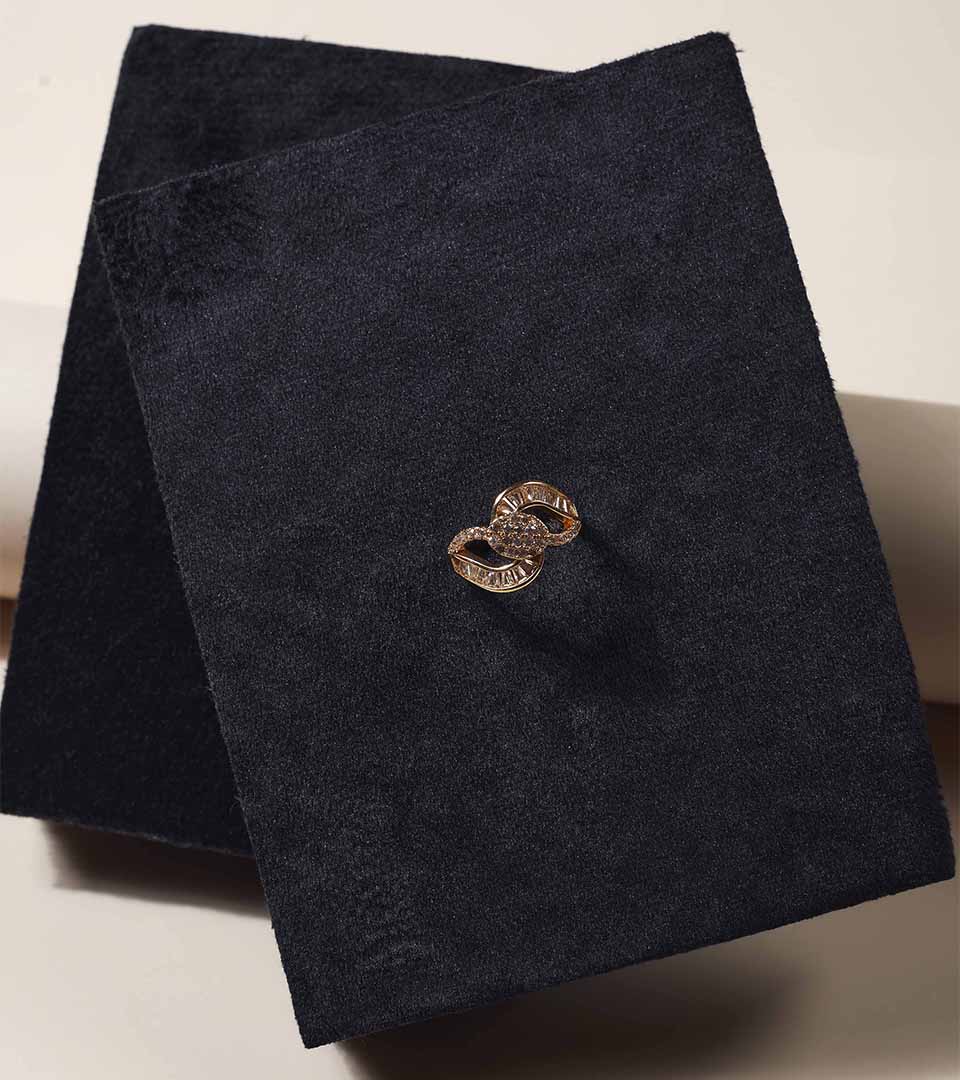 Golden Interlocking Loop Ring