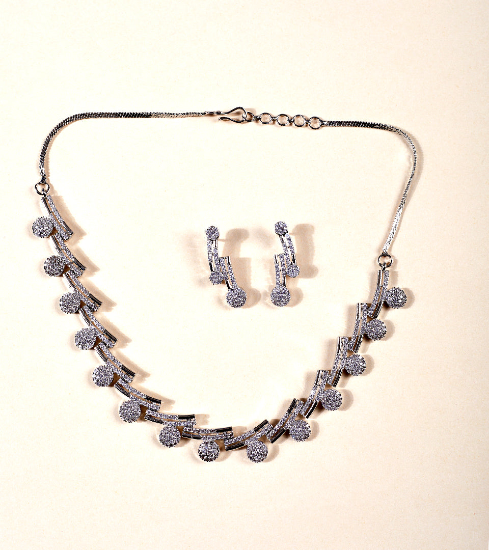 Pearl Cluster Necklace Set