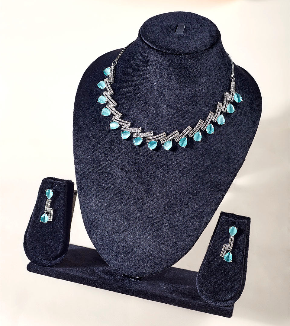 Aqua Triangle Necklace Set